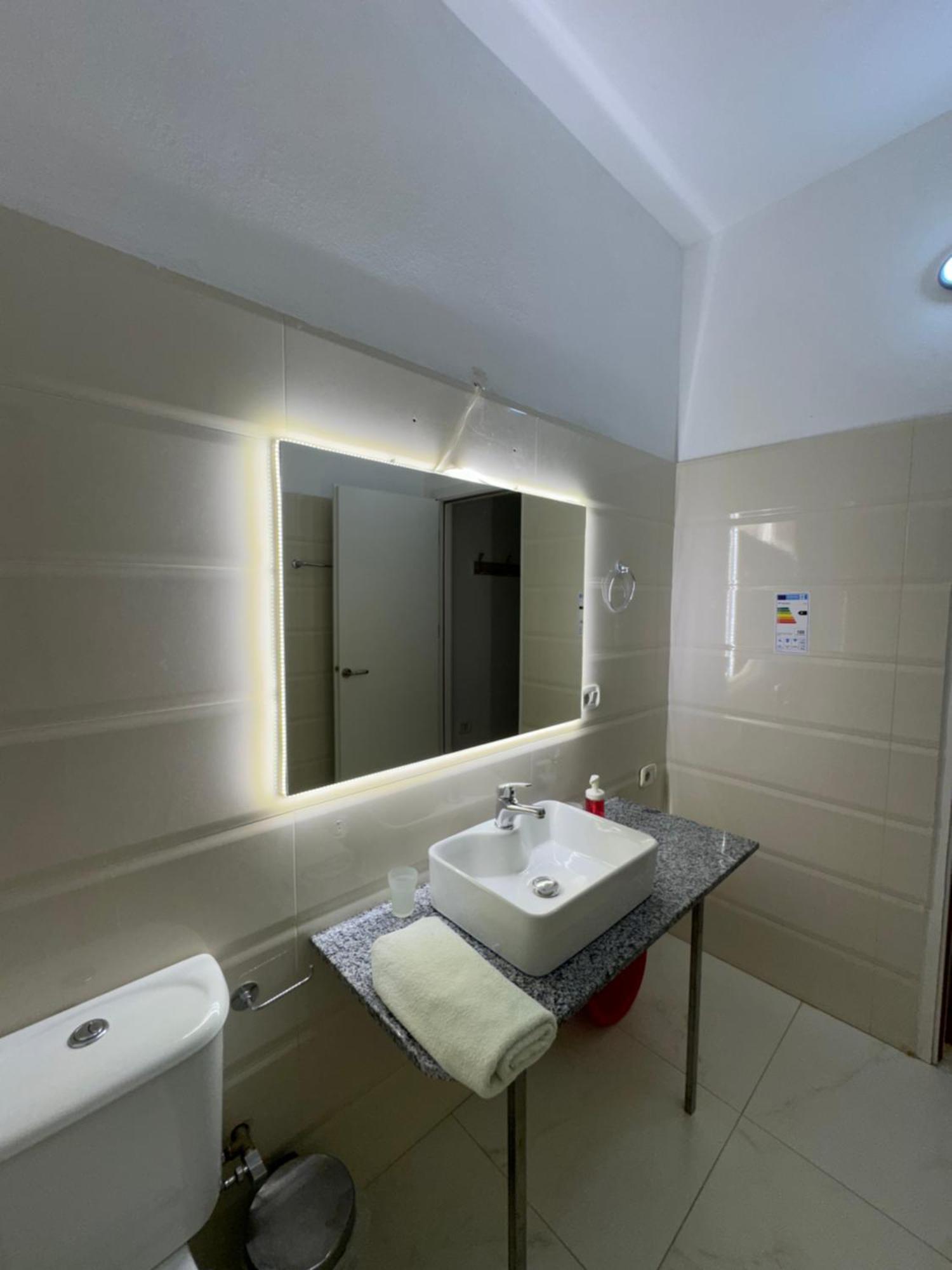Violet'S Boutique Apartments Sarandë Exterior foto